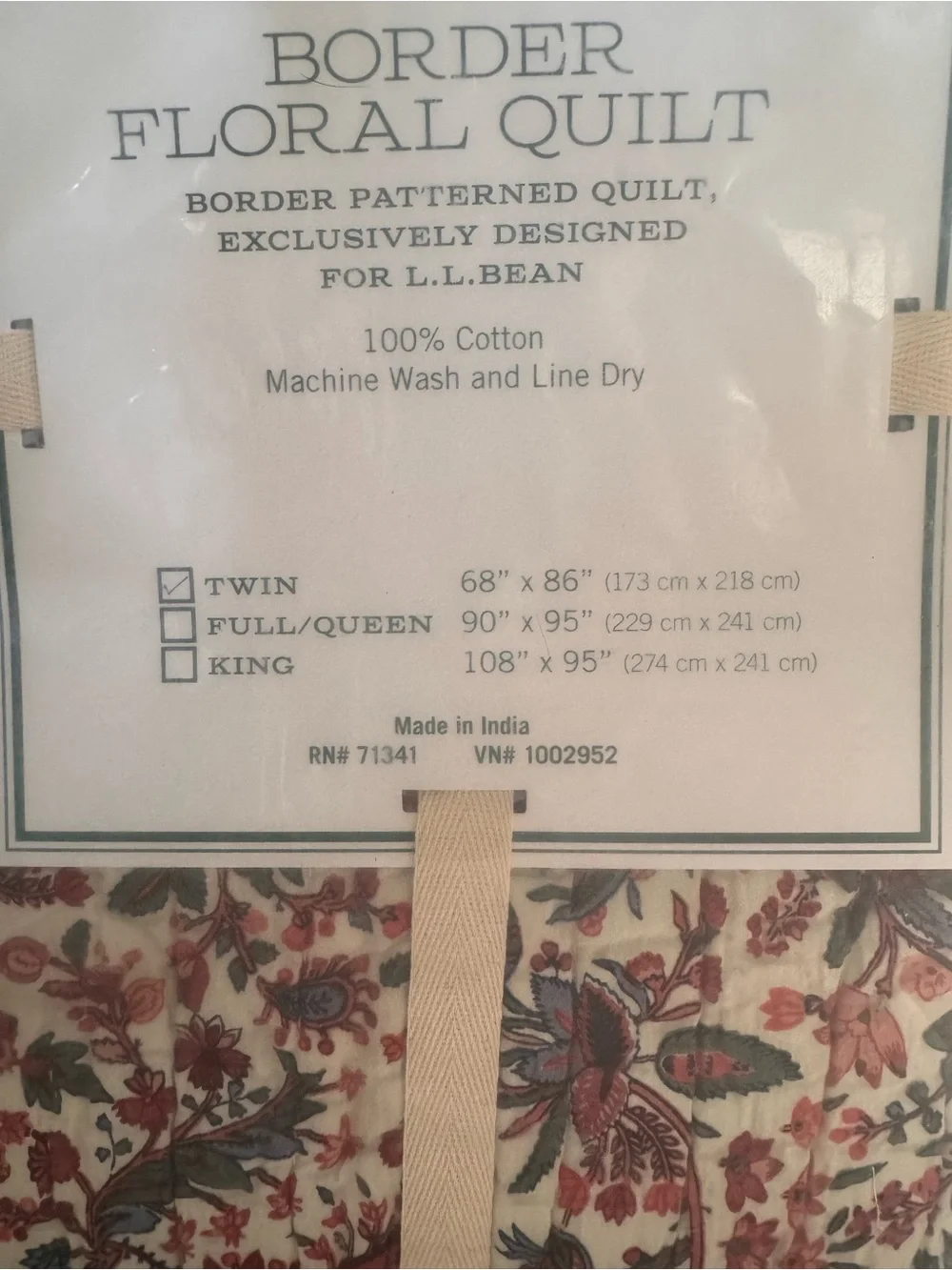 NIB - TWIN L.L. Bean Border Floral Quilt - Blue and Red